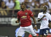 开云官网-包含尤文完胜瑞士，博格巴统治全场的词条