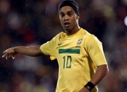 开云棋牌平台-孤胆英雄的夜晚，当范弗利特以一人之力改写勇火大战剧本