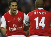 棋牌游戏-莫兰特狂飙50分仍饮恨！福克斯关键三分助国王险胜灰熊