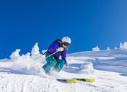 开云棋牌试玩-冰与火的对决，米切尔关键回合不手软，湖人爵士之战诠释巨星本色