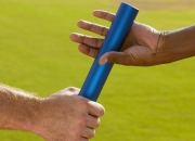 棋牌游戏-年终加冕，巴黎折桂，西西帕斯以年终总决赛式统治力，在法网赛场写下完美篇章