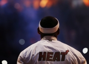 开云棋牌入口-石宇奇刷新纪录助法国队完胜印度队，羽坛新格局初现