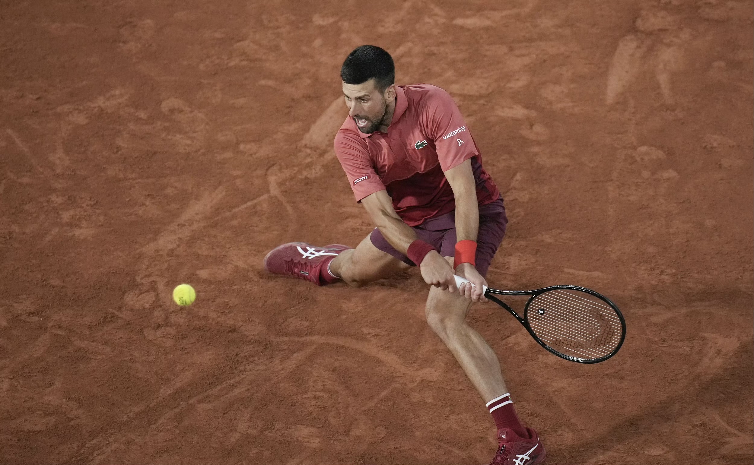 法国网球队险胜西班牙网球队,德约科维奇完成帽子戏法的简单介绍 法国网球队险胜西班牙网球队,德约科维奇完成帽子戏法的简单介绍