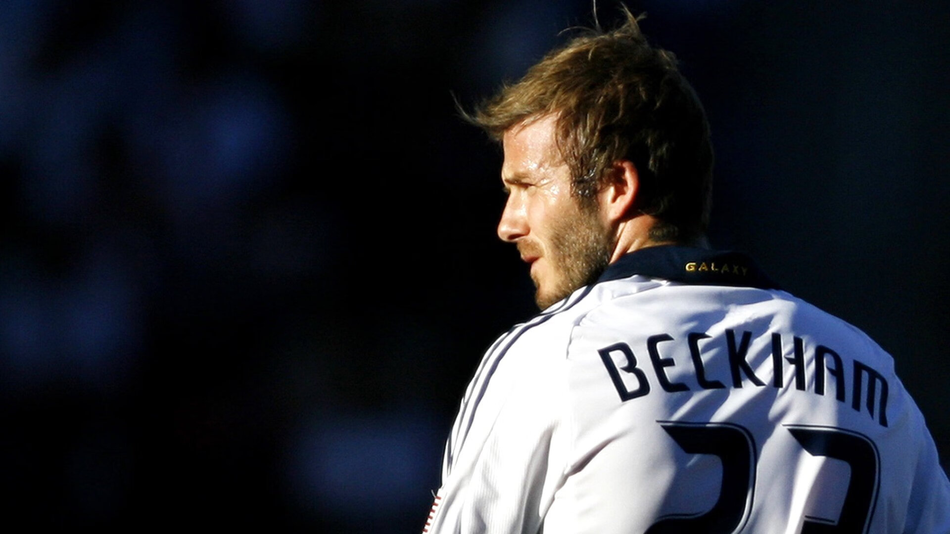 独行侠对阵雷霆，莫兰特以非我之姿点燃赛场，诠释篮球的另一种唯一性